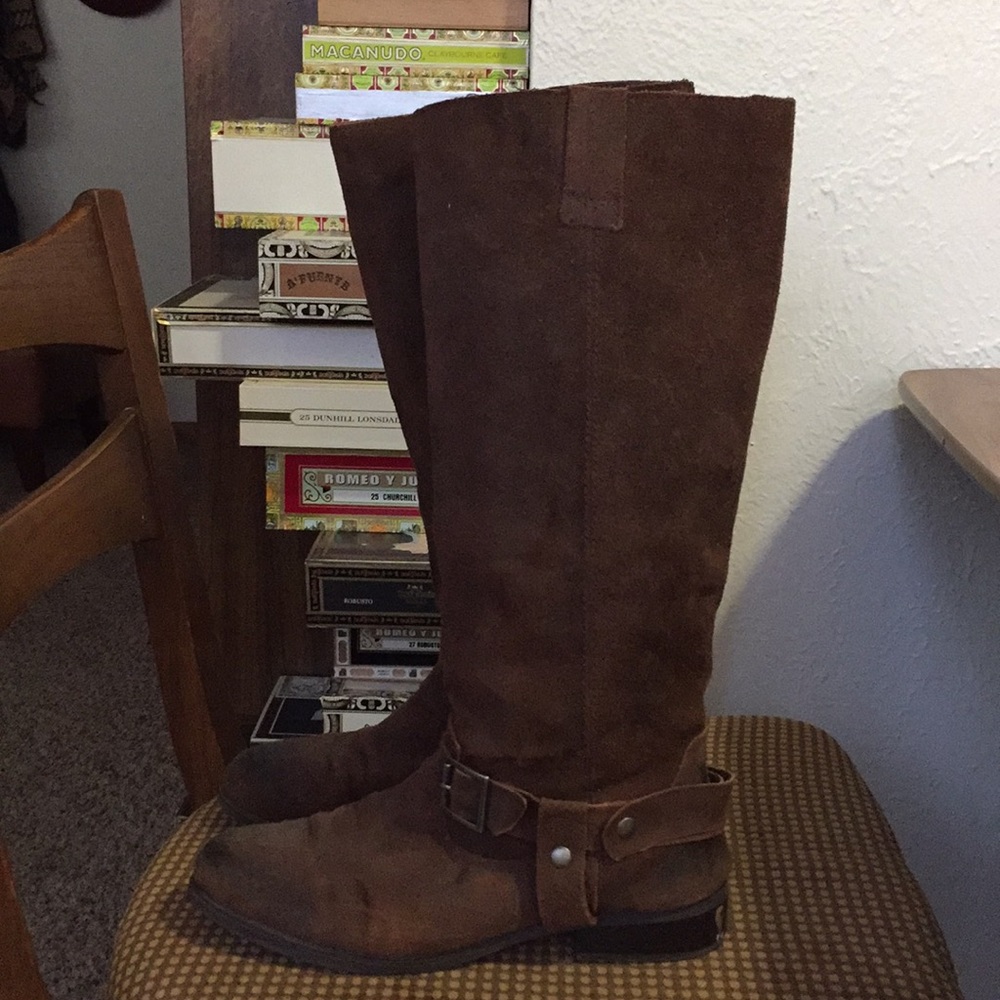 Dolce Vita 100% suede leather boots